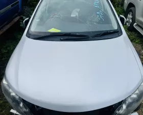 Капот Toyota