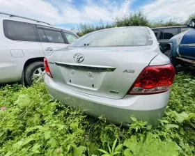 Крышка багажника Toyota