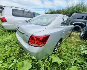Крышка багажника Toyota