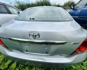 Крышка багажника Toyota