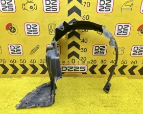 Подкрылок Toyota