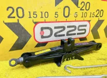 Поддомкратник/ домкрат LEXUS CT200H 2011 0911176010 ZWA10 2ZRFXE, задний