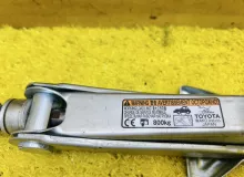 Поддомкратник/ домкрат TOYOTA COROLLA FIELDER 2015 0911112230 NKE165G 1NZFXE, задний
