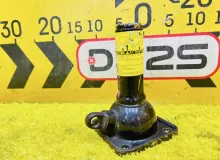 Поддомкратник/ домкрат TOYOTA HIACE 2009 0911126170 KDH206V 1KDFTV, задний