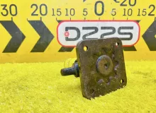 Поддомкратник/ домкрат TOYOTA HIACE 2009 0911126170 KDH206V 1KDFTV, задний