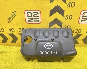 Пластиковая крышка на двс Toyota