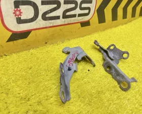 Петля капота TOYOTA