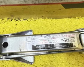 Поддомкратник/ домкрат Honda