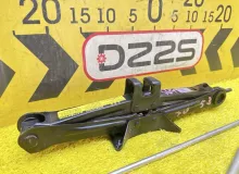 Поддомкратник/ домкрат TOYOTA VOXY 2014 0911128230 ZWR80G 2ZRFXE, задний
