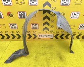 Подкрылок Mazda