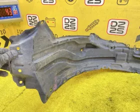 Подкрылок Toyota