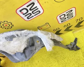 Подкрылок Toyota