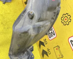 Подкрылок Toyota