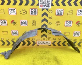 Подкрылок Toyota