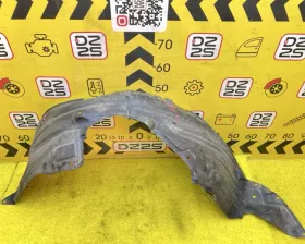 Подкрылок Mazda
