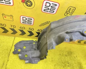Подкрылок Toyota