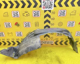 Подкрылок Toyota