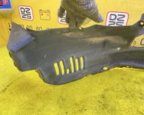 Подкрылок Toyota