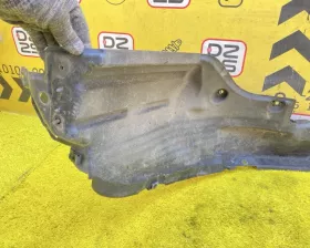 Подкрылок Toyota