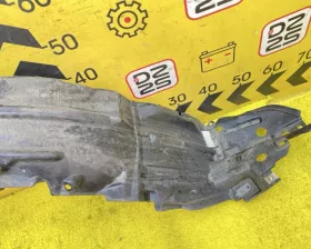 Подкрылок Toyota