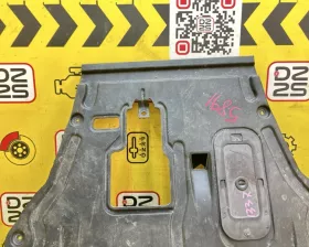 Защита двигателя Mazda