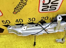 Телевизор TOYOTA HIACE 2007 5320126082 KDH206V 1KDFTV, передний