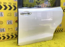 Дверь боковая TOYOTA ESQUIRE 2015 6700428650 ZWR80G 2ZRFXE, задняя левая