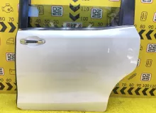 Дверь боковая TOYOTA ESQUIRE 2015 6700428650 ZWR80G 2ZRFXE, задняя левая