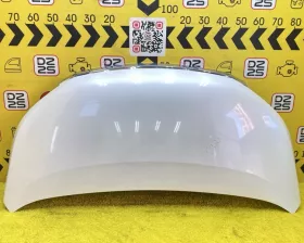 Капот Toyota
