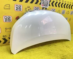 Капот Toyota