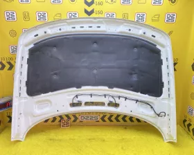 Капот Land Rover