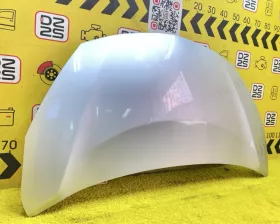 Капот Toyota