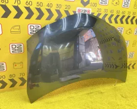Капот Toyota