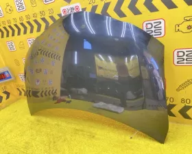 Капот Toyota