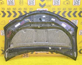 Капот Toyota