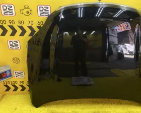 Капот Toyota