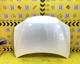 Капот Toyota