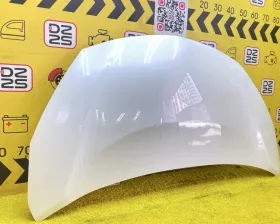Капот Toyota
