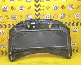 Капот Toyota
