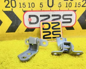 Петля дверная Toyota