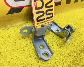 Петля дверная Toyota