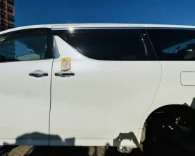 Дверь боковая Toyota