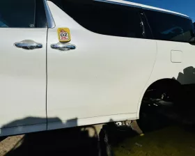 Дверь боковая Toyota
