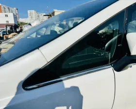 Форточка кузова Toyota