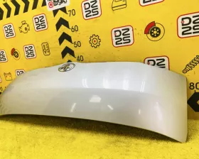 Капот Toyota