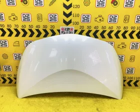 Капот Toyota