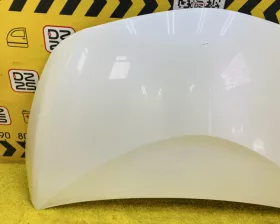 Капот Toyota