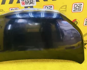 Капот Toyota