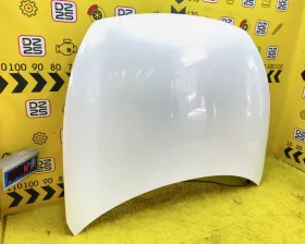 Капот Nissan