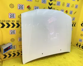 Капот Toyota